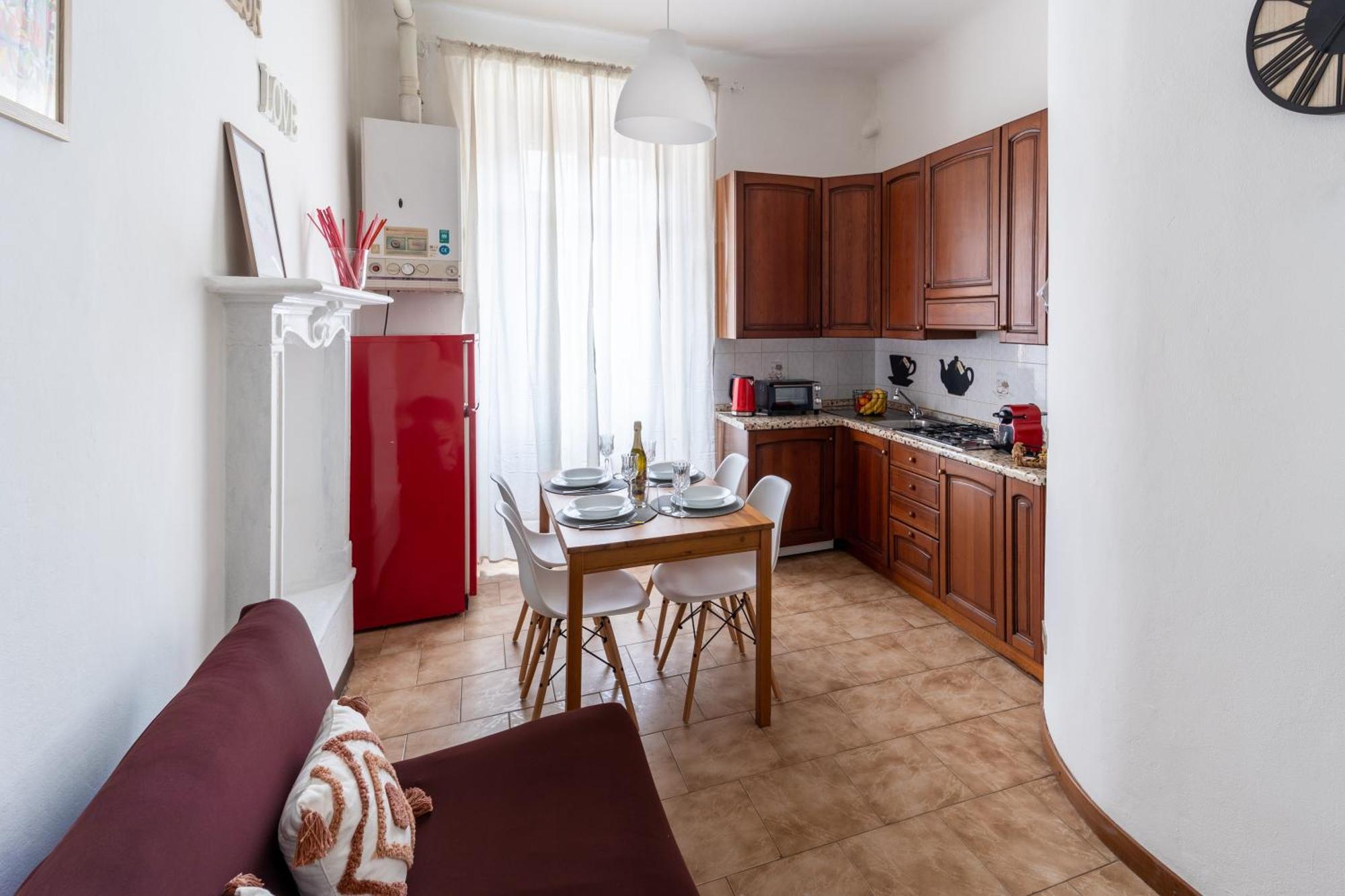 Elegant Near Metro Porta Romana,3 Fermate Subway-stop A Duomo, Wifi-netflix Free Appartement Milan
